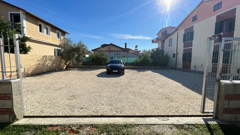 Berat, shitet shtepi 5+1+Aneks+Ballkon Kati 2, 122 m² 435.000 € 