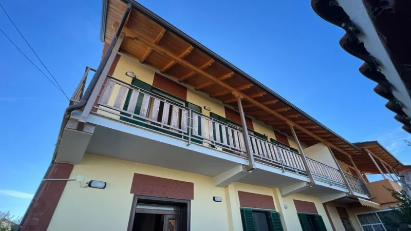 Berat, shitet shtepi 5+1+Aneks+Ballkon Kati 2, 122 m² 435.000 € 