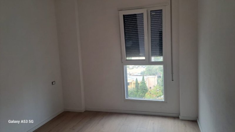 Tirane, jepet me qera apartament 2+1 Kati 5, 99 m² 550 € (Don Bosko)