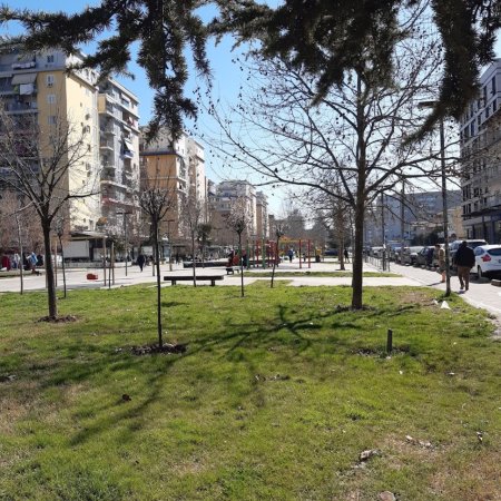 Tirane, shitet apartament 2+1+Ballkon Kati 7, 100 m² 220.000 € (Fusha e Aviacionit)