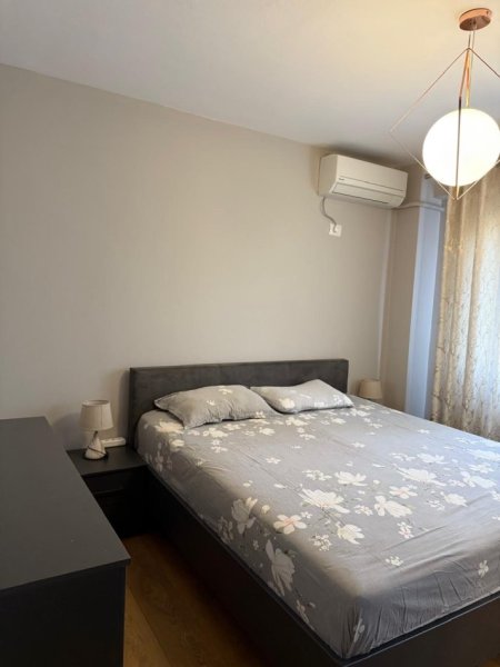Tirane, jap me qera apartament 2+1+Ballkon Kati 6, 110 m² 750 € (Jordan misja)