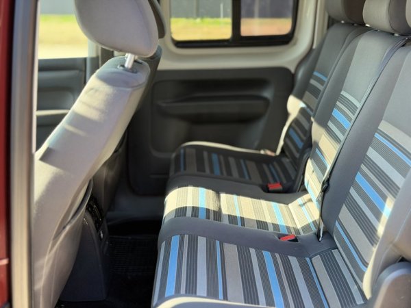 Durres, shitet makine VOLKSWAGEN CADDY MAX Nafte, vishnje manuale Klima