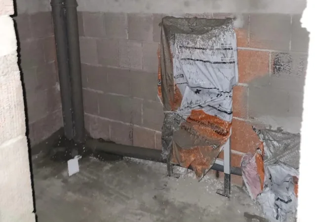 Tirane, shitet apartament 2+1+Aneks+Ballkon Kati 1, 100 m² 