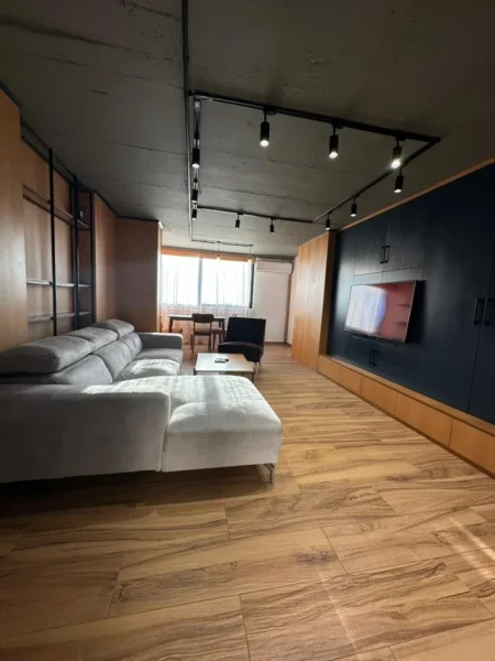 Tirane, shitet apartament duplex Dublex Kati 1, 112 m² 170.000 € (Golden Park 3)