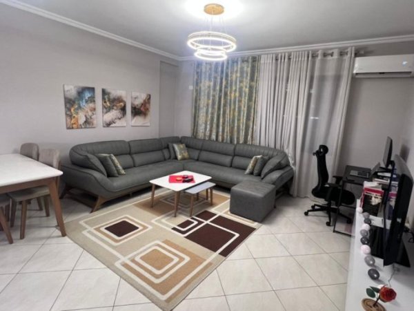 Tirane, jepet me qera apartament 1+1 Kati 6, 78 m² 450 € (Astir)