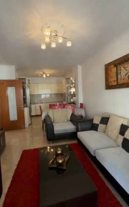 Tirane, shitet apartament 2+1+Ballkon Kati 3, 105 m² 159.000 € (RRETHI ASTIRIT)