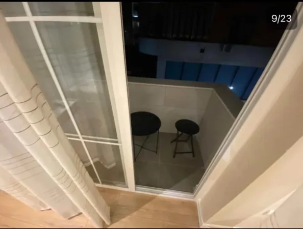 Tirane, jepet me qera apartament 1+1 , 900 € 