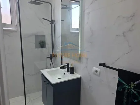 Tirane, shitet apartament 1+1+Ballkon Kati 6, 77 m² 189.000 € 