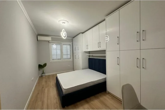 Tirane, shitet apartament 1+1 Kati 2, 57 m² 125.000 € (kodra diellit)