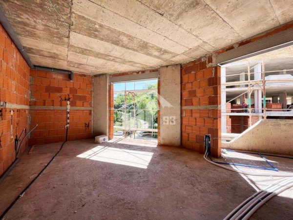 Tirane, shitet apartament 2+1+Ballkon Kati 3, 130 m² 234.000 € (TE LIQENI I THATE)