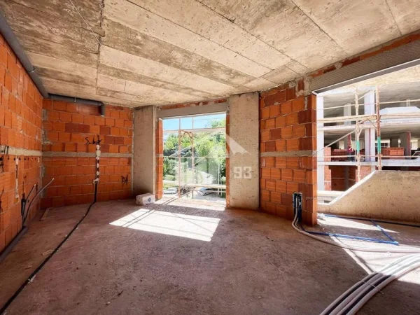 Tirane, shitet apartament 2+1+Ballkon Kati 3, 130 m² 234.000 € (TE LIQENI I THATE)