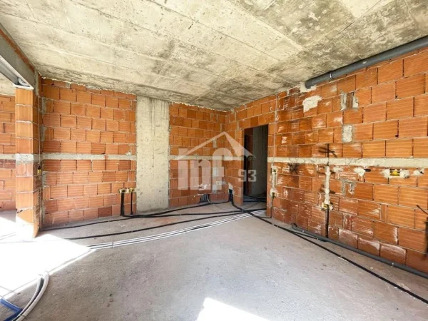 Tirane, shitet apartament 2+1+Ballkon Kati 3, 130 m² 234.000 € (TE LIQENI I THATE)