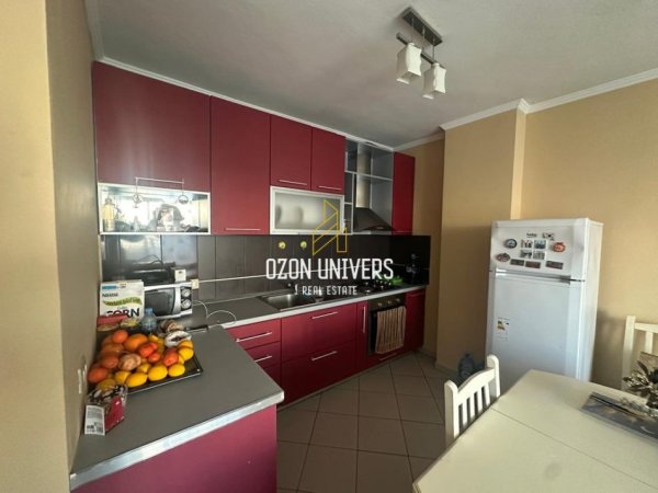 Tirane, shitet apartament 1+1+Ballkon Kati 3, 70 m² 162.000 € (komuna e parisit)