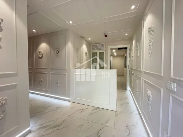 Tirane, jepet me qera ambjent biznesi Kati 0, 258 m² 4.080 € (RRUGA “ELBASANIT”, PRANË PARKUT TË LIQENIT)