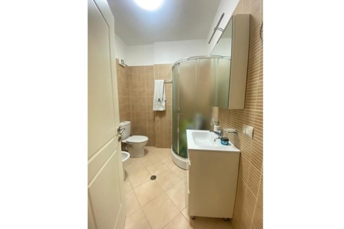 Tirane, shitet apartament 2+1 Kati 2, 105 m² 130.000 € (Rruga Bamir Topi, Tiranë(ID: 530571009-43)