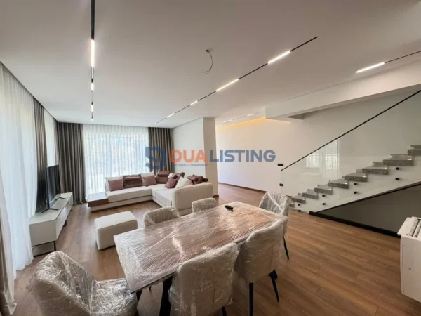Tirane, jap me qera Vile , 425 m² 4.000 € (Liqeni i Thate Residenca Forest)