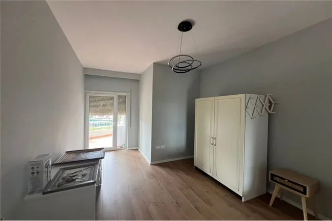Tirane, jepet me qera apartament 2+1 Kati 6, 150 m² 1.000 € (Rruga Bilal Sina Kopshti Zoologjik, Tiranë(ID: 530181096-198)