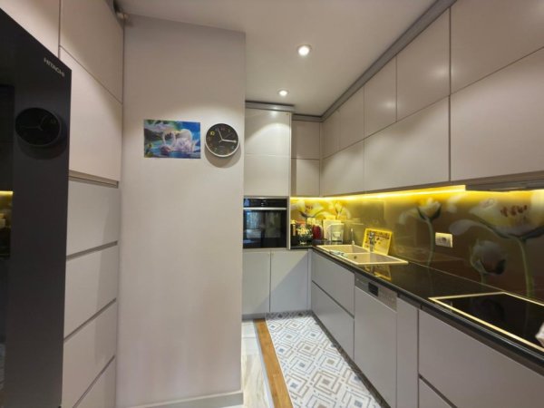 Tirane, shitet apartament 2+1+Ballkon Kati 7, 101 m² 250.000 € (Teodor Keko)