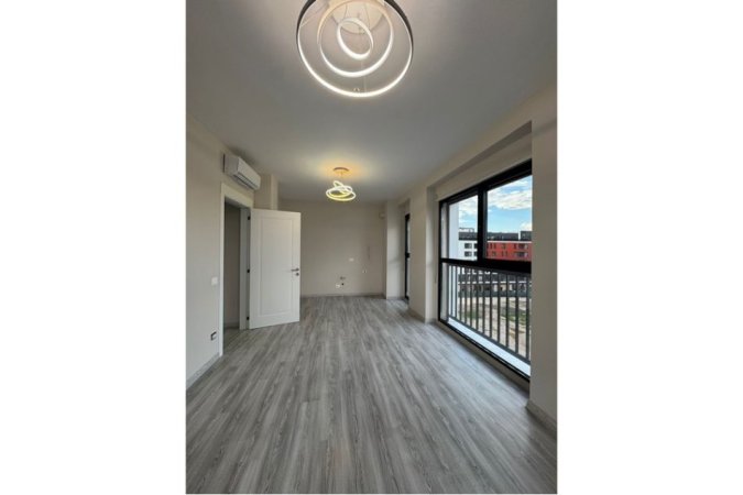 Tirane, jepet me qera zyre , 70 m² 500 € (Bulevardi i Ri)