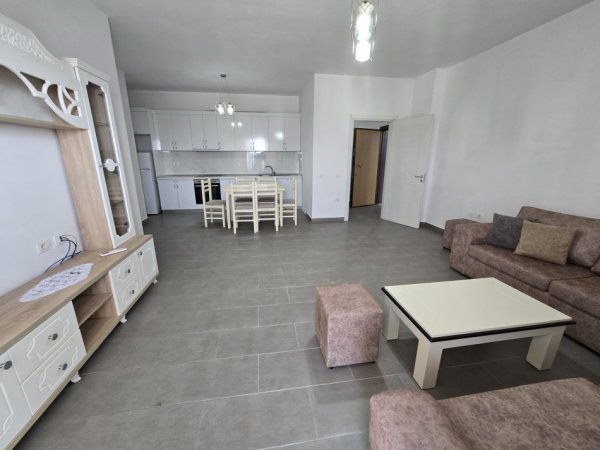 SHITET APARTAMENTI 2+1+2 NE KAMEZ,  115.000 €URO