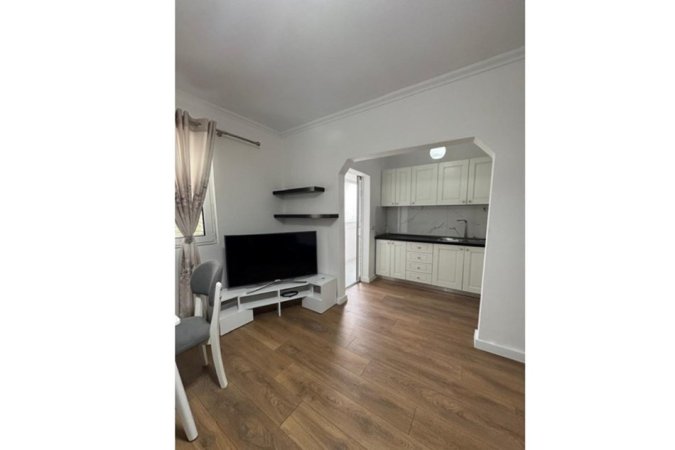 Tirane, shitet apartament 2+1 Kati 2, 73 m² 135.000 € (Rruga Belul Hatibi, Tiranë(ID: 530571010-1)