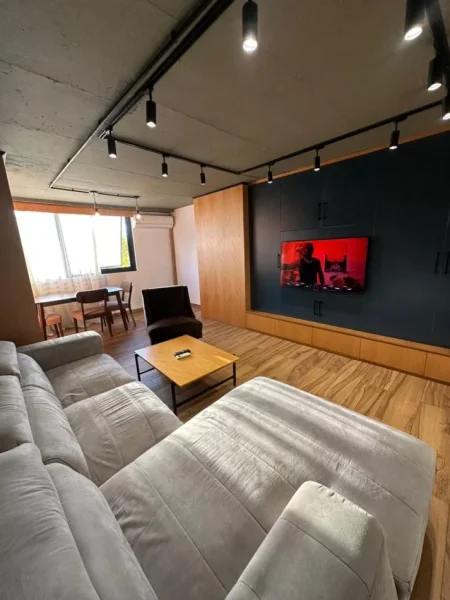 Tirane, shes apartament duplex Dublex , 111 m² 170.000 € (Golden Park)