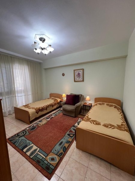 Durres, jepet me qera apartament 2+1+Ballkon Kati 5, 1 m² 75000 mije leke (Sami Frasheri)
