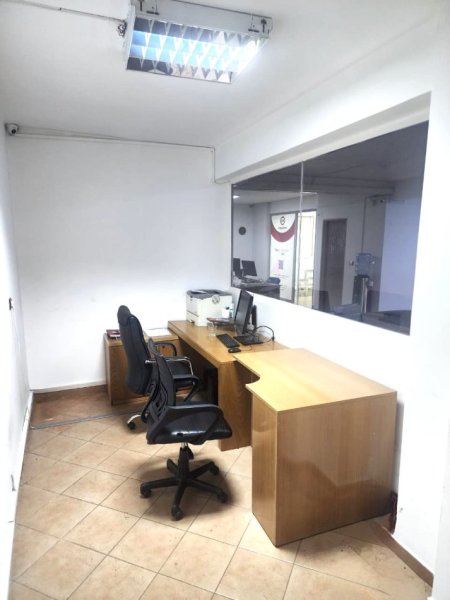 jepet me qera ambjent biznesi , 120 m² 800 € (Ish parku)