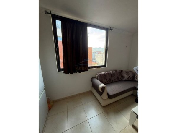Tirane, shitet apartament 1+1+Ballkon Kati 4, 56 m² 113.000 € (Kodra e Diellit, Tirane)