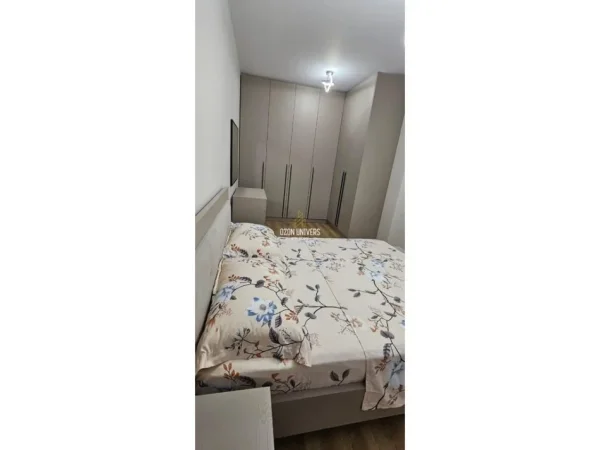 Tirane, jepet me qera apartament 1+1+Ballkon Kati 6, 68 m² 550 € (River Residence, Astir)