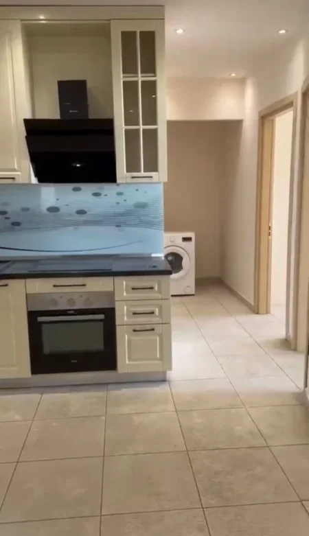 Tirane, shitet apartament 2+1+Ballkon Kati 8, 127 m² 158.750 € (Astir)