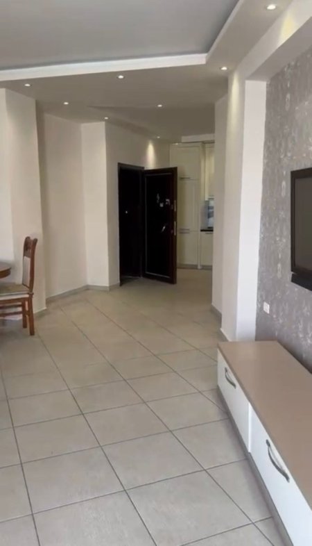 Tirane, shitet apartament 2+1+Ballkon Kati 8, 127 m² 158.750 € (Astir)