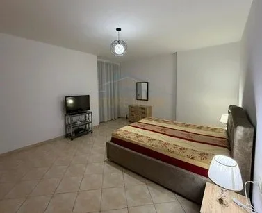 Qira, Apartament 2+1, Rruga e Kavajës, Tiranë