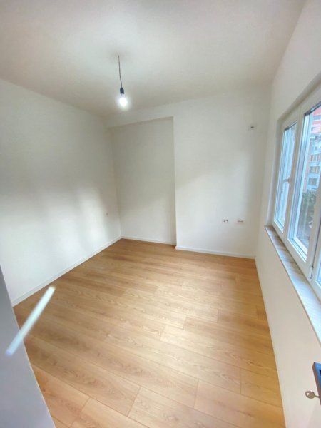 Shitet Apartament 1+1 tek Liqeni Afer Rrugës së Kosovareve ne Tirane Mundesi Blerje me Kredi,  138.000 €URO