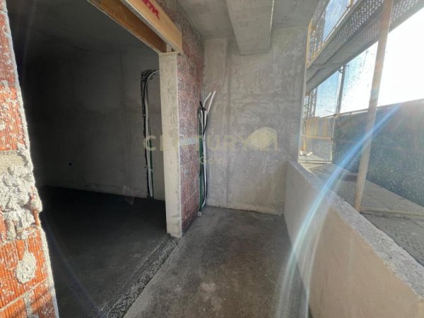 Tirane, shitet apartament 1+1+Ballkon Kati 4, 60 m² 75.000 € 