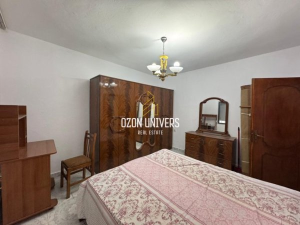 Tirane, jepet me qera apartament 1+1+Ballkon Kati 1, 45 m² 450 € (Ish Stacioni i Fundit i Tiranës së Re)