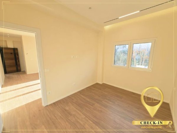 Tirane, shitet apartament 1+1+Ballkon Kati 2, 55 m² 88.000 € (Rruga Tomi Kristo, Ali Demi)