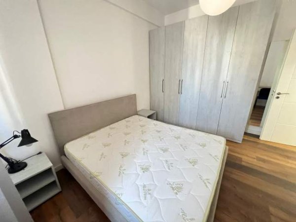 Tirane, jepet me qera apartament 2+1+BLK Kati 11, 95 m² 550 Euro (’Fusha e Aviacionit")