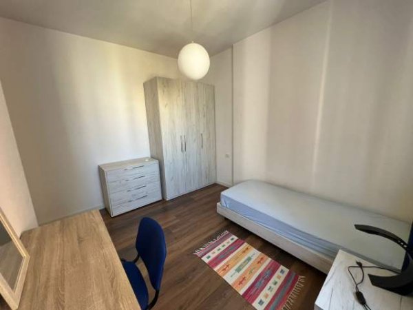 Tirane, jepet me qera apartament 2+1+BLK Kati 11, 95 m² 550 Euro (’Fusha e Aviacionit")