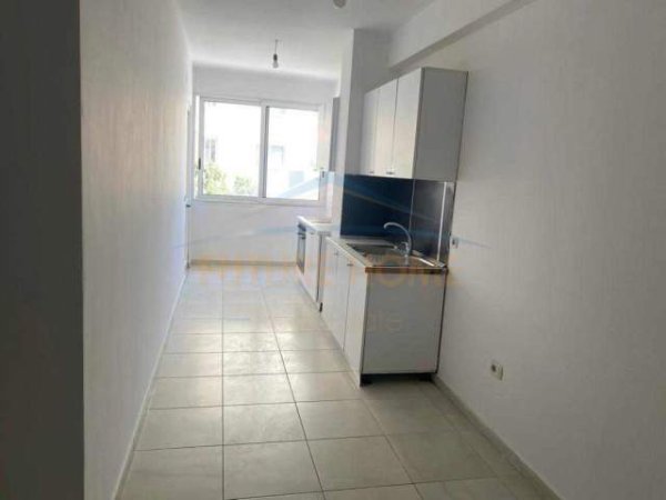 Tirane, shes apartament 2+1+BLK Kati 2, 104 m² 118.000 Euro (Unaza e Re)