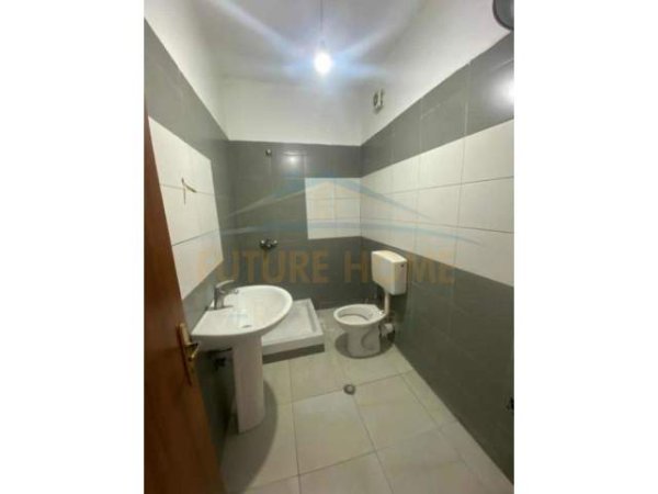 Tirane, shes apartament 2+1+BLK Kati 2, 104 m² 118.000 Euro (Unaza e Re)