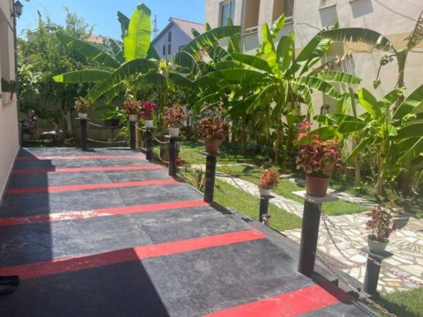 Tirane, shitet Vile 2+1+BLK Kati 1, 85 m² 176.000 Euro (vilat gjermane)