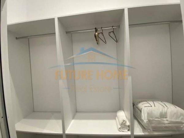Tirane, jepet me qera apartament Kati 2, 70 m² 700 Euro (Blloku Ambasadave)