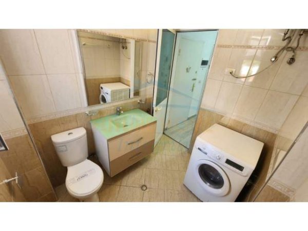 Tirane, shes apartament 1+1+BLK Kati 3, 46 m² 98.000 Euro (Barrikada)
