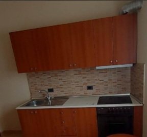 Tirane, jepet me qera apartament 1+1 Kati 4, 60 m² 23.000 Leke (100 m nga Vila L,Astir)