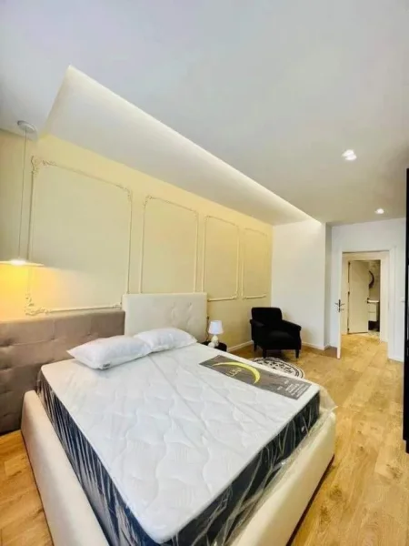 Tirane, shes apartament 1+1 80 m² 165.000 Euro (Komuna e Parisit)