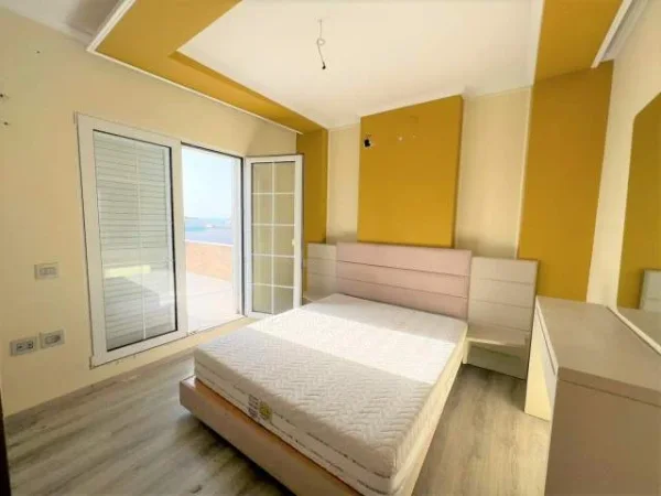 Tirane, shes apartament 2+1 80 m² 105.000 Euro (Spitali Amerikan 3)