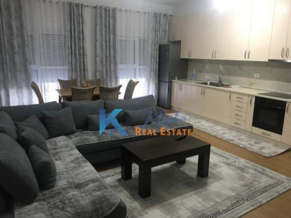 Tirane, jap me qera apartament 2+1+BLK Kati 6, 103 m² 500 Euro (Ali Demi)