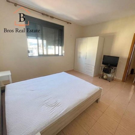 Tirane, jepet me qera apartament 2+1+BLK Kati 7, 106 m² 750 Euro (Qender)