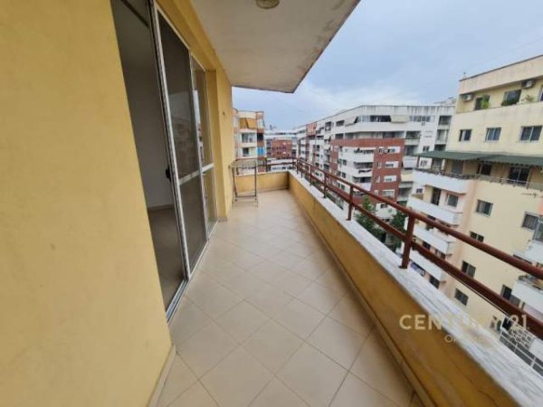 Tirane, shes apartament 2+1 Kati 7, 120.000 Euro